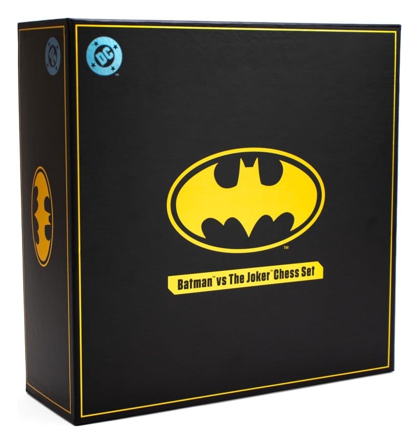 DC Comics Chess Set Batman vs. The Joker 47 cm