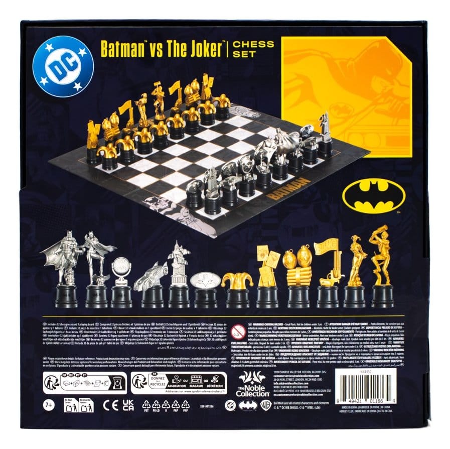 DC Comics Chess Set Batman vs. The Joker 47 cm