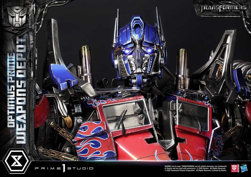 Transformers: Dark of the Moon (Movie) Museum Masterline Statue Optimus Prime Weapons Depot Bonus Version 127 cm
