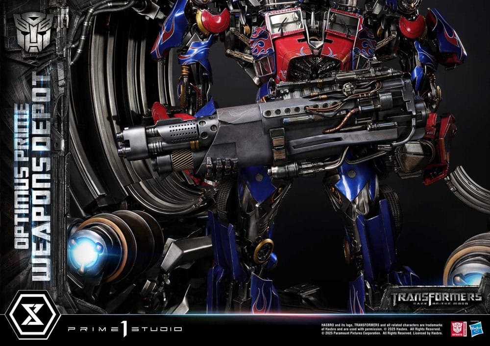Transformers: Dark of the Moon (Movie) Museum Masterline Statue Optimus Prime Weapons Depot Bonus Version 127 cm