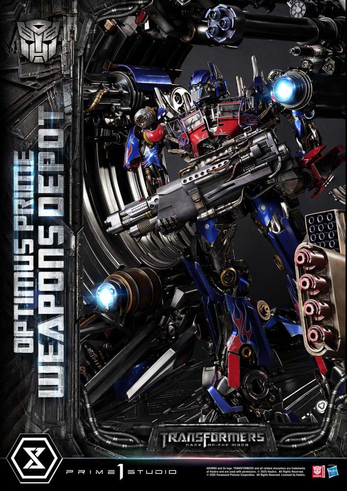 Transformers: Dark of the Moon (Movie) Museum Masterline Statue Optimus Prime Weapons Depot Bonus Version 127 cm