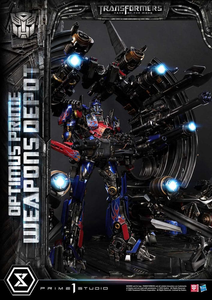 Transformers: Dark of the Moon (Movie) Museum Masterline Statue Optimus Prime Weapons Depot Bonus Version 127 cm