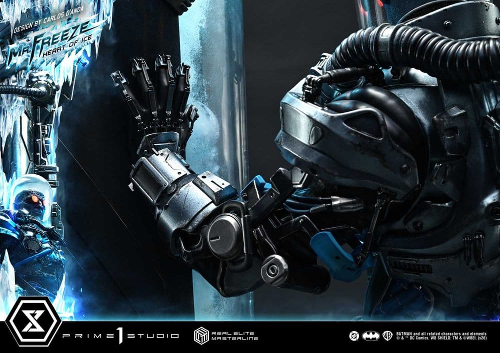 DC Comics Real Elite Masterline Series Statue 1/3 Batman (Comics) Mr. Freeze Heart of Ice (Design by Carlos D'Anda) Deluxe Bonus Version 82 cm