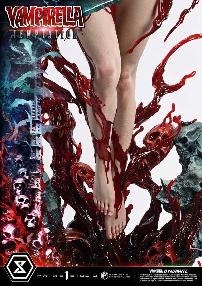 Vampirella Real Elite Masterline Series Statue 1/3 Temptation Bonus Version 100 cm