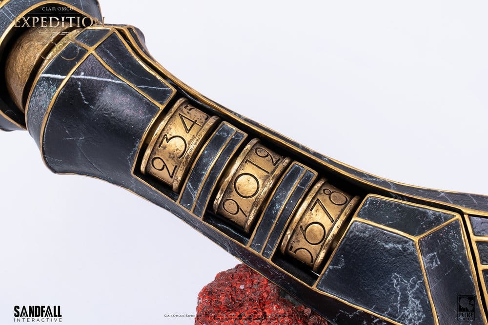 Clair Obscur: Expedition 33 Replica 1/1 Scale Arm of Gustave 48 cm