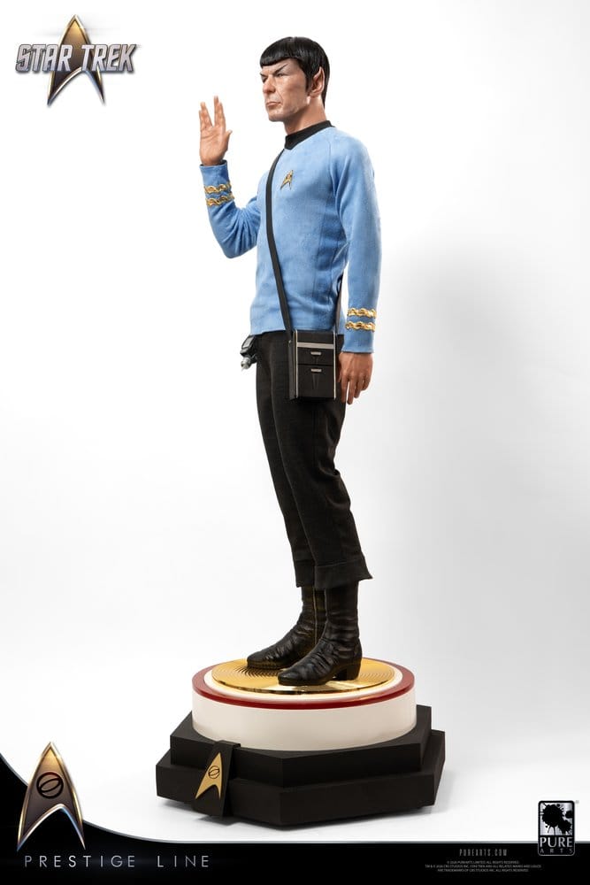 Star Trek Prestige Line Statue 1/2 Spock 111 cm