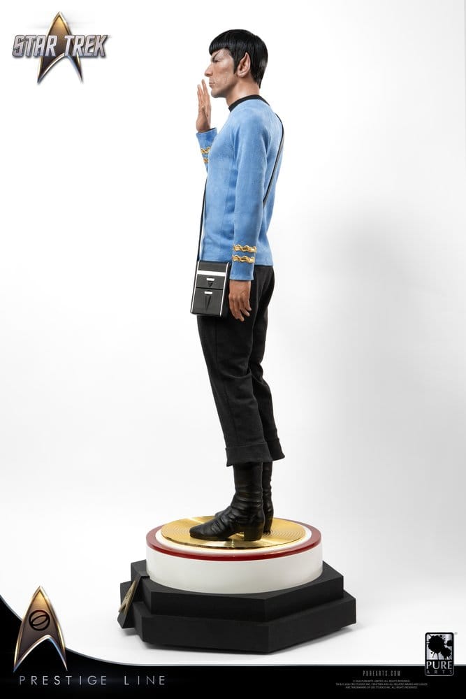 Star Trek Prestige Line Statue 1/2 Spock 111 cm