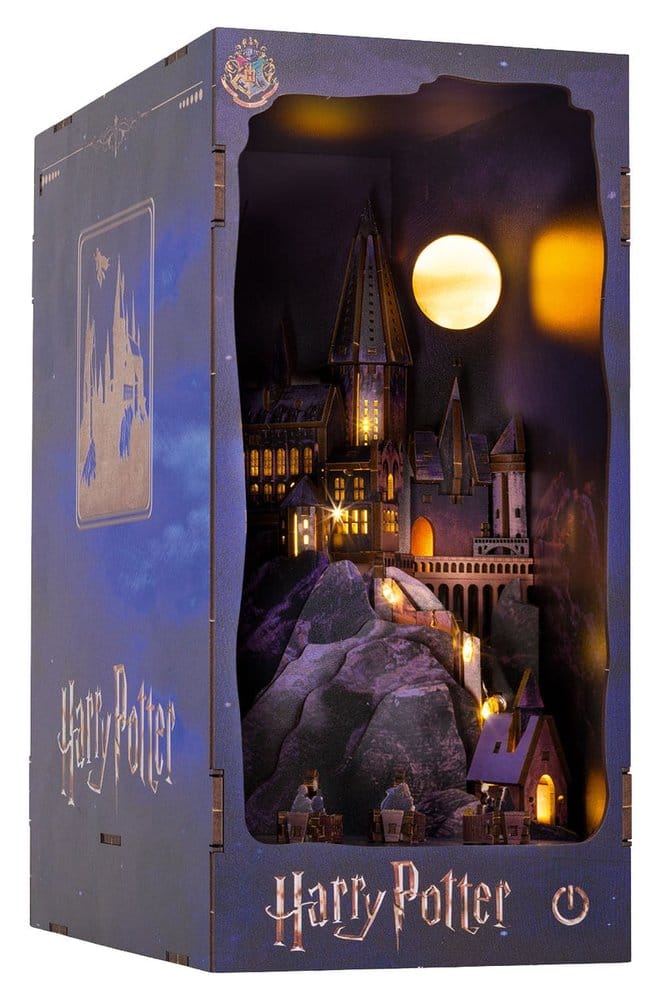 Harry Potter Tiny Adventures Book Nook Mini Diorama Hogwarts Castle 18 cm