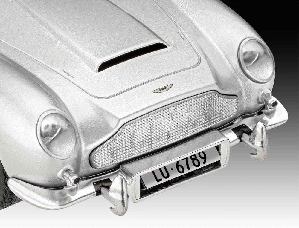James Bond Advent Calendar Aston Martin DB5 1/24 Model Kit