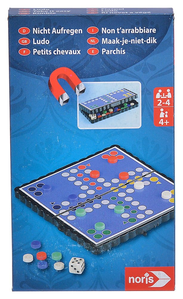 Magnetic Travel Games Display (24)