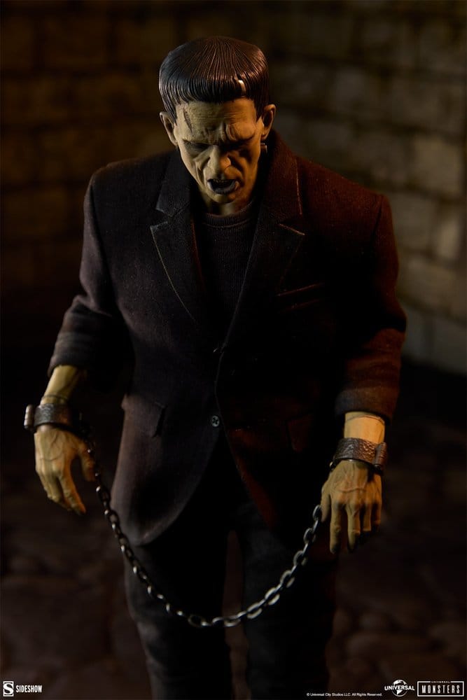 Universal Monsters Action Figure 1/6 Frankenstein (Deluxe Edition) 33 cm
