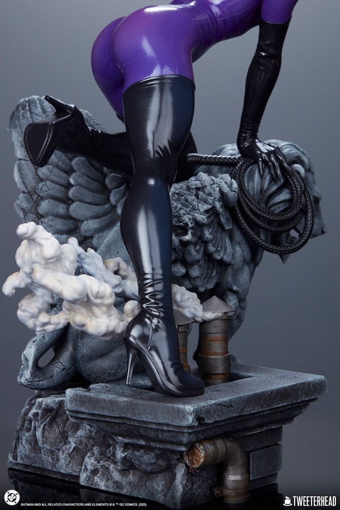 DC Comics Maquette 1/4 Catwoman (Purple Edition) 47 cm