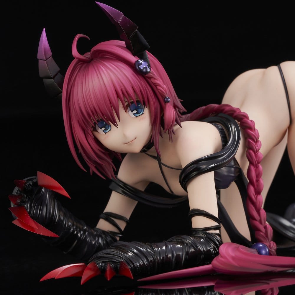 To Love-Ru Darkness PVC Figure 1/6 Mea Kurosaki Darkness Ver. (Renewal Package Edition) 11 cm