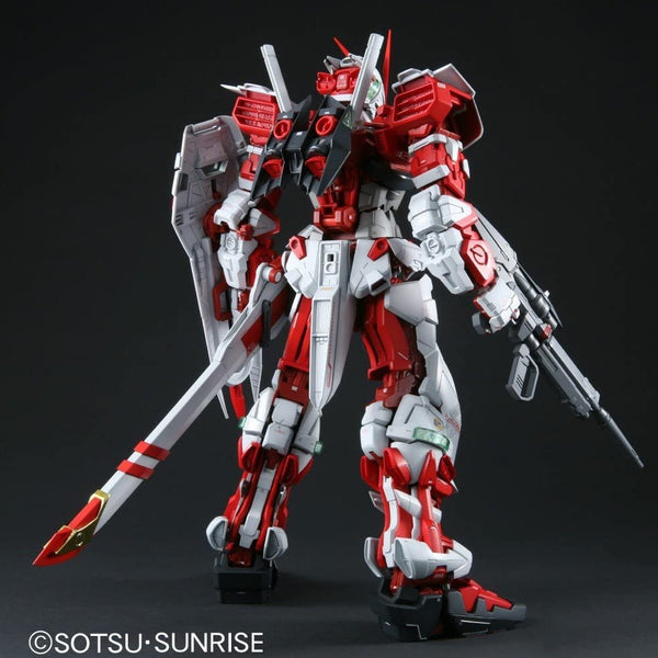 *PREORDER* Perfect Grade Gundam Astray Red Frame 1/60 - gundam-store.dk