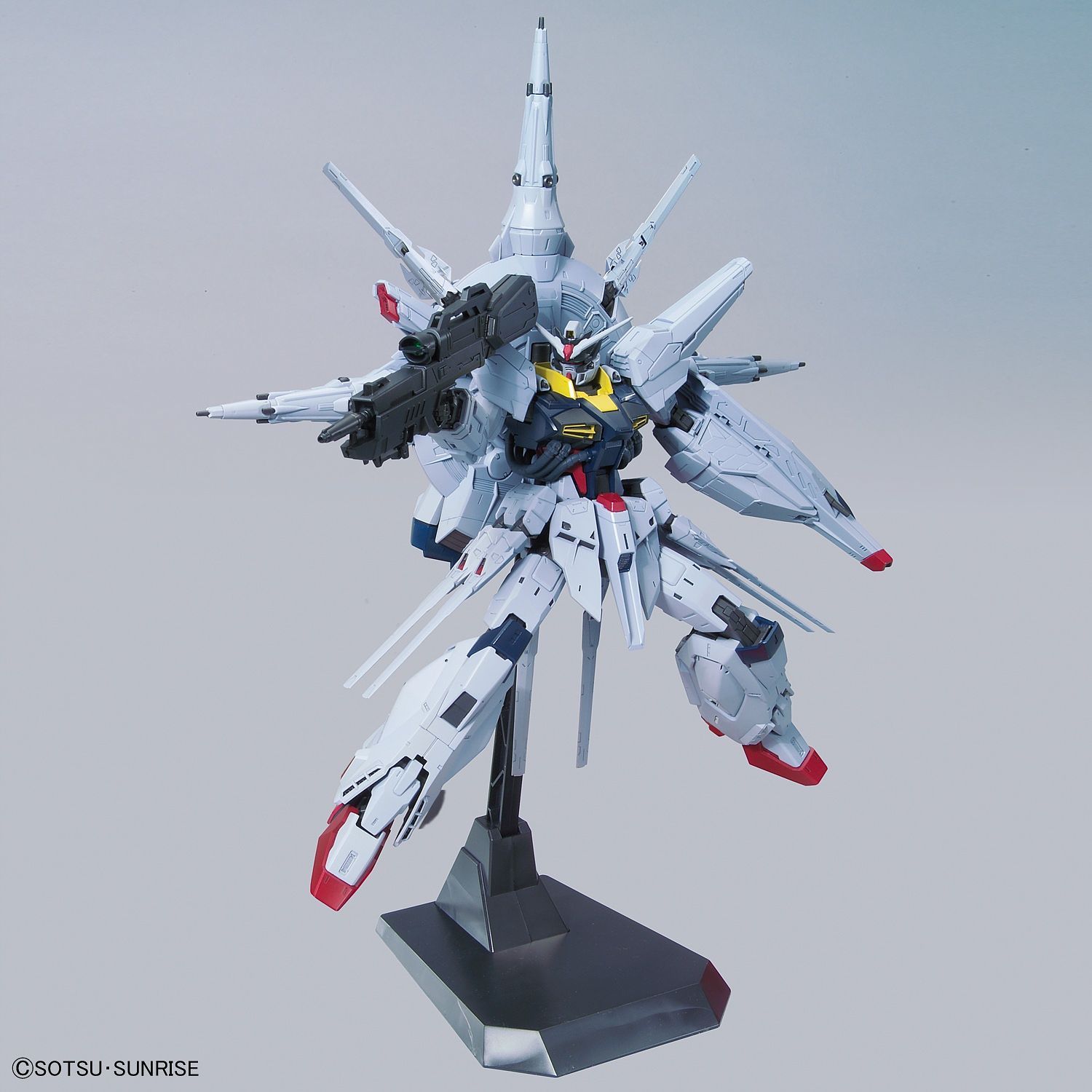 MG Gundam Providence 1/100 - gundam-store.dk