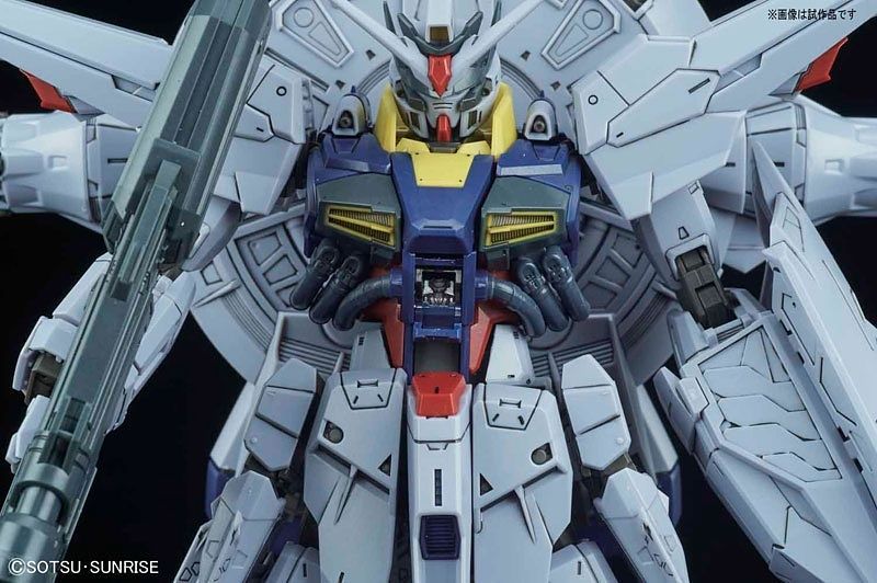 MG Gundam Providence 1/100 - gundam-store.dk