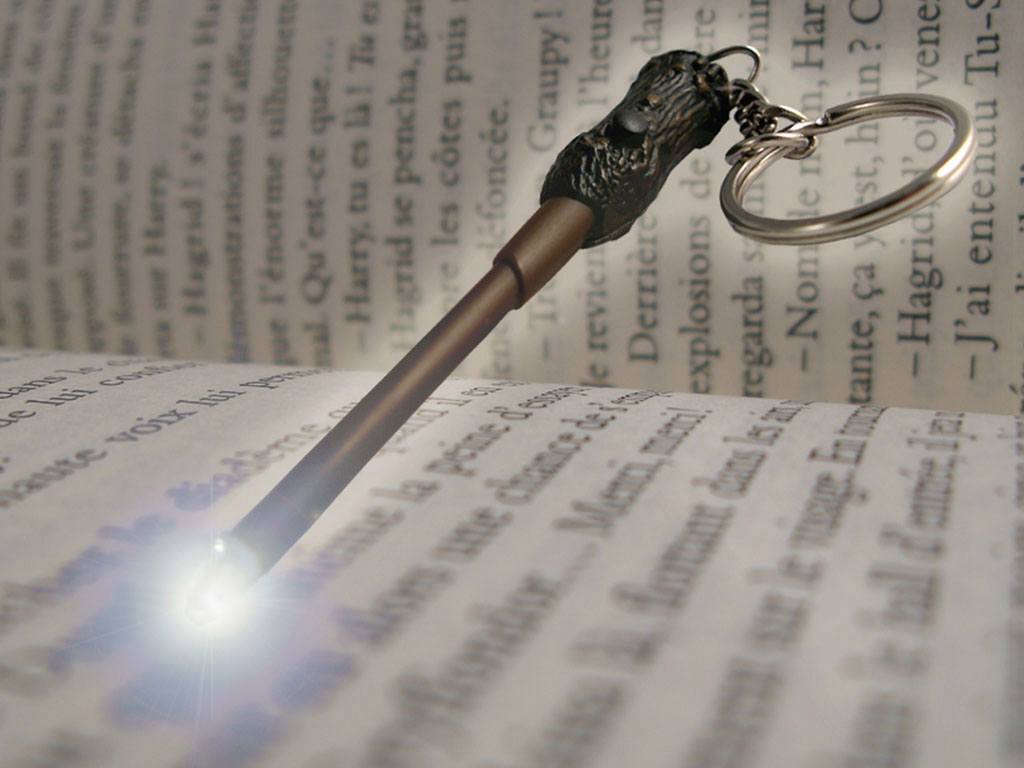 Harry Potter Keychain Harry´s Wand illuminating